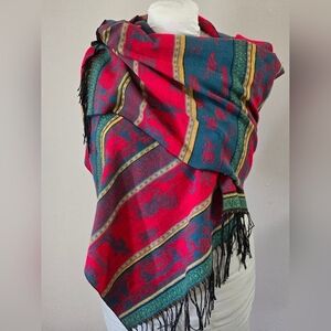Pashmina ethic geometric long wide scarf color red and green